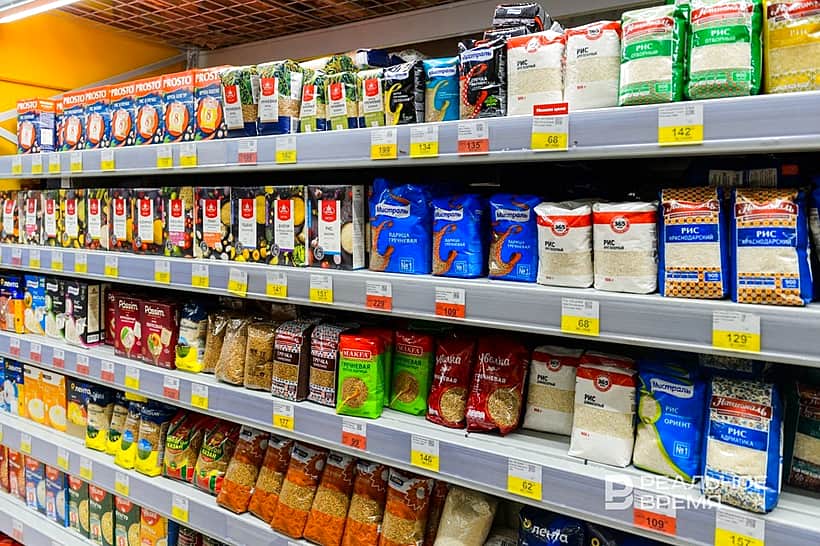 Ещё 14 предприятий торговли в Чувашии присоединились к Соглашению о стабилизации розничных цен на социально значимые продукты.