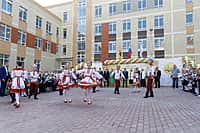 В День знаний Глава Чувашии открыл три новые школы в Чебоксарах, Новочебоксарске и в поселке Кугеси. (фото №2).