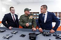 В День знаний Глава Чувашии открыл три новые школы в Чебоксарах, Новочебоксарске и в поселке Кугеси. (фото №27).