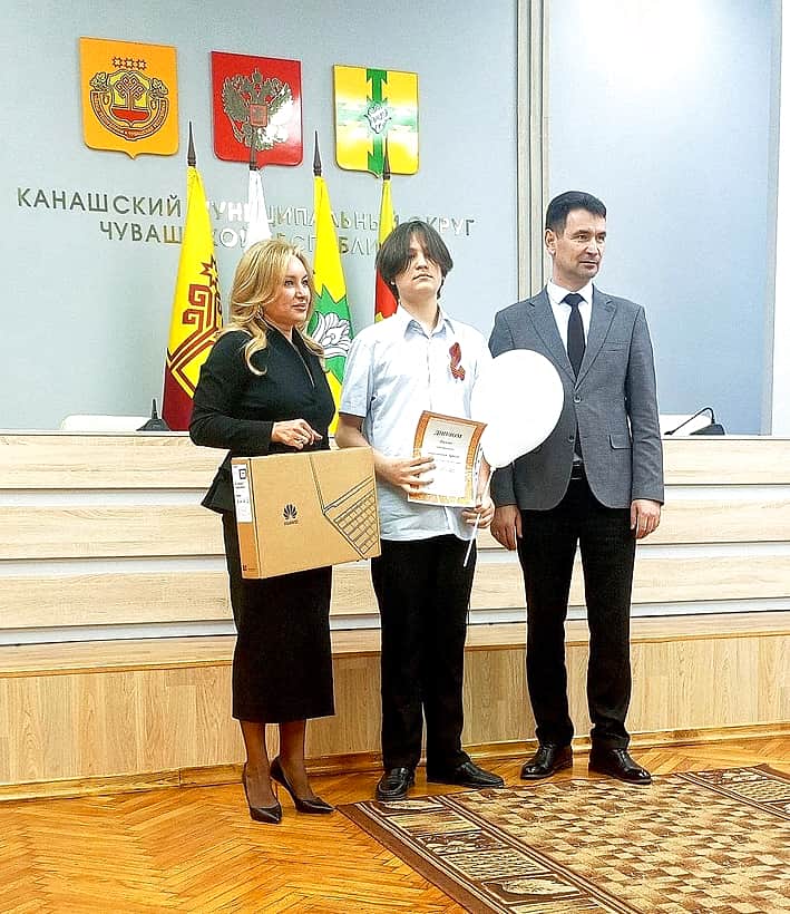 Итоги творческого конкурса по созданию логотипа для упаковки яиц и рисунков на тему «Пасха», организованного Канашской птицефабрикой.