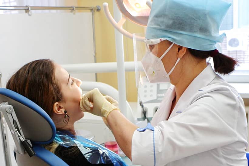 Житель Новочебоксарска на приеме у стоматолога узнал о злокачественном новообразовании.