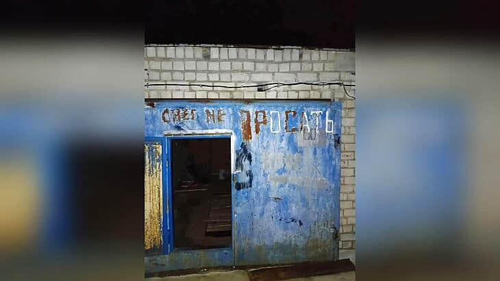 В Новочебоксарске 13-летний подросток погиб в гараже во время ремонта мопеда.