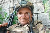 В Новочебоксарске простились с бойцом спецоперации: похоронен рядом с братом-участником СВО.