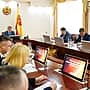 По ликвидации последствий атак беспилотных летательных аппаратов Олег Николаев провел рабочее совещание.