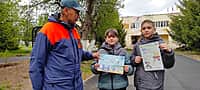 Спасатели, инспекторы ГИМС, полиция, сотрудники рыбнадзора и  продолжают патрулирование реки Волга (фото №16).