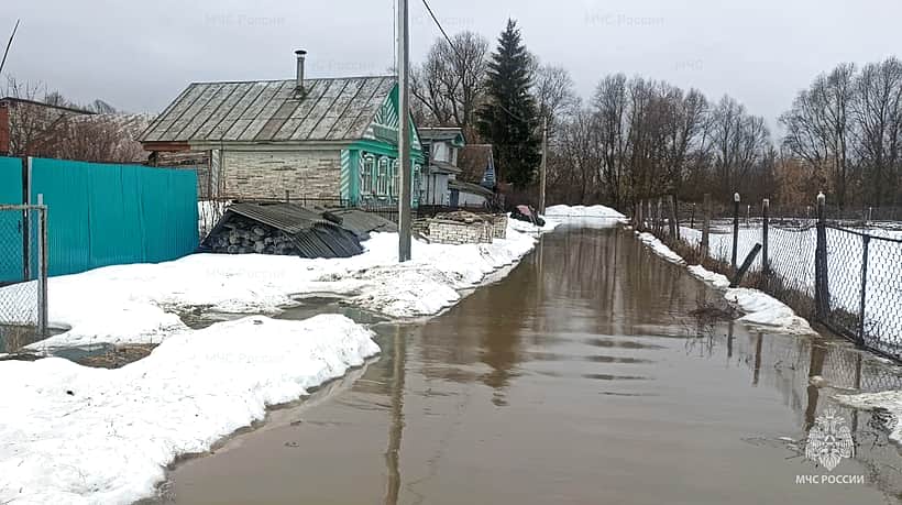В Чувашии весенний паводок затронул Канашский, Батыревский и Комсомольский округа.