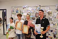 Семьи Максимовых и Поляковых из г. Новочебоксарска - участники конкурсов «Семья года России» и «Семья года Чувашии» (фото №2).