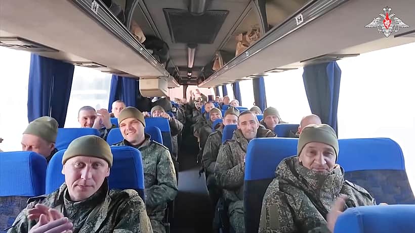 Двоих жителей Чувашии освободили из украинского плена.