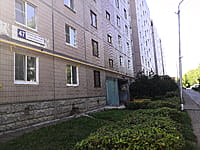 Многоквартирный жилой дом. 19 августа 2021 (чт).
