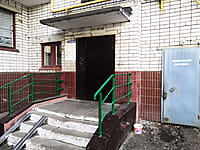 Многоквартирный жилой дом. 19 августа 2021 (чт).