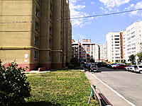 Многоквартирный жилой дом. 19 августа 2021 (чт).