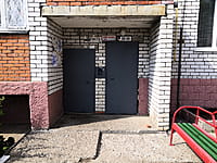 Многоквартирный жилой дом. 19 августа 2021 (чт).