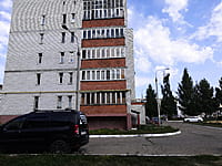 Многоквартирный жилой дом. 19 августа 2021 (чт).