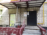 Многоквартирный жилой дом. 29 августа 2021 (вс).