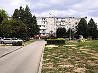Многоквартирный жилой дом. 23 августа 2021 (пн).