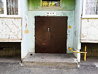 Многоквартирный жилой дом. 29 августа 2021 (вс).