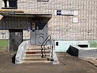 Многоквартирный жилой дом. 19 августа 2021 (чт).