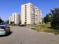 Многоквартирный жилой дом. 19 августа 2021 (чт).