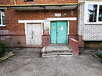 Многоквартирный жилой дом. 19 августа 2021 (чт).