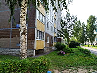 Многоквартирный жилой дом. 11 августа 2021 (ср).