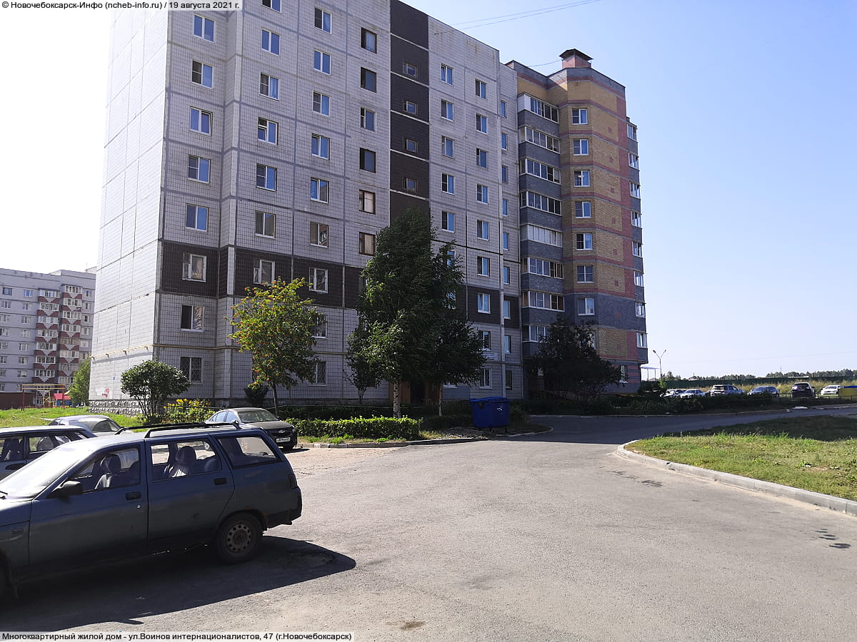 Многоквартирный жилой дом. 19 августа 2021 (чт).