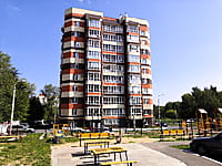 Многоквартирный жилой дом. 18 августа 2021 (ср).