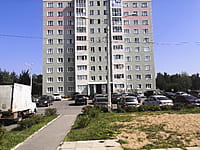 Многоквартирный жилой дом. 18 августа 2021 (ср).