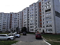 Многоквартирный жилой дом. 19 августа 2021 (чт).