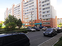 Многоквартирный жилой дом. 19 августа 2021 (чт).