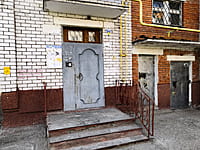 Многоквартирный жилой дом. 19 августа 2021 (чт).