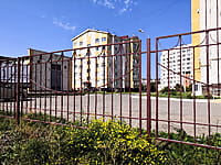 Многоквартирный жилой дом. 19 августа 2021 (чт).
