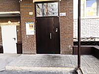 Многоквартирный жилой дом. 29 августа 2021 (вс).