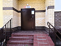 Многоквартирный жилой дом. 29 августа 2021 (вс).