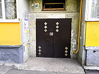 Многоквартирный жилой дом. 29 августа 2021 (вс).